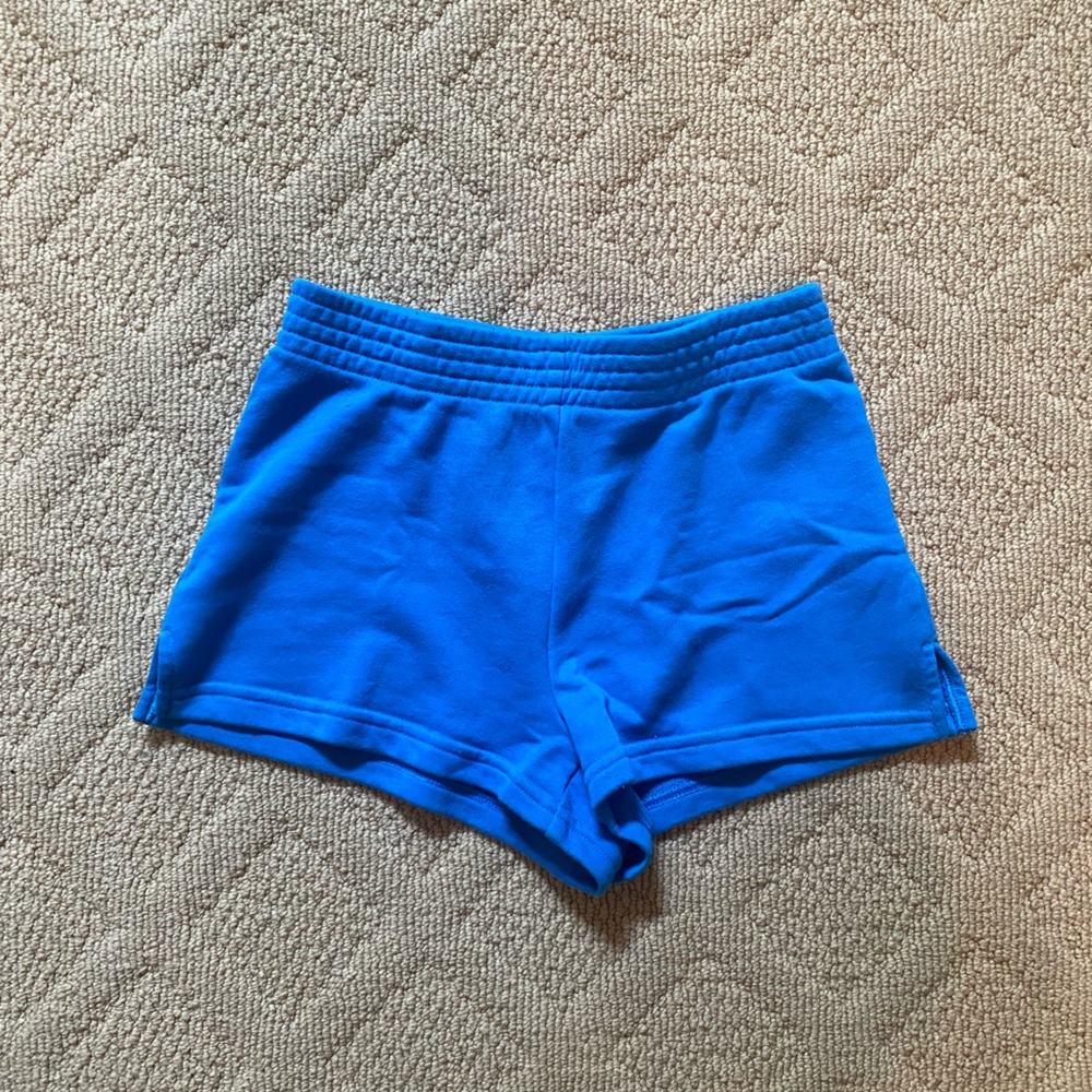 TNA airy fleece shorts